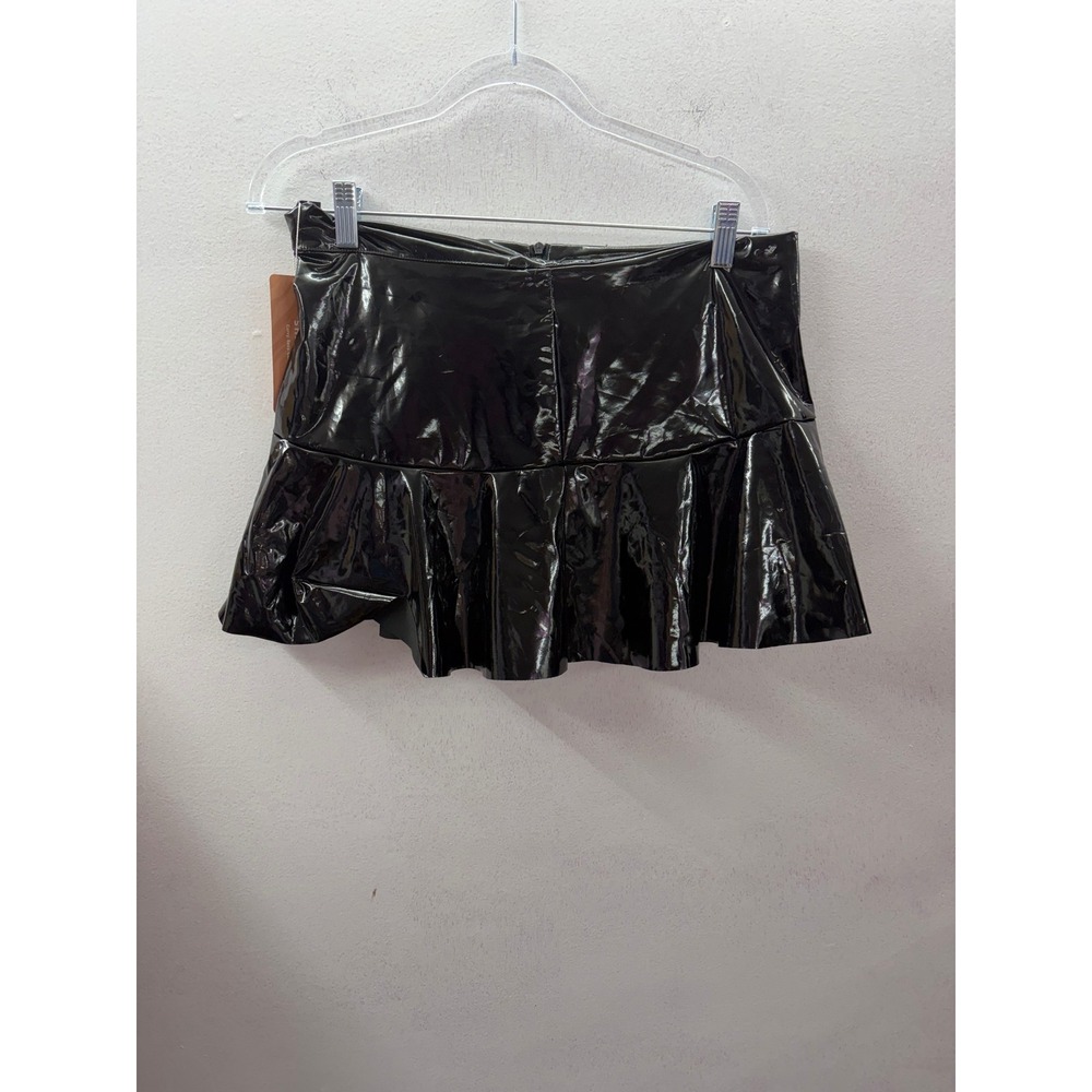 SHEIN SXY Black Patent Faux Leather Ruffle Mini Skirt/Skort Size L High Shine